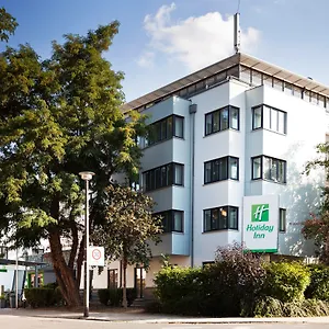 - South, An Ihg Dresden